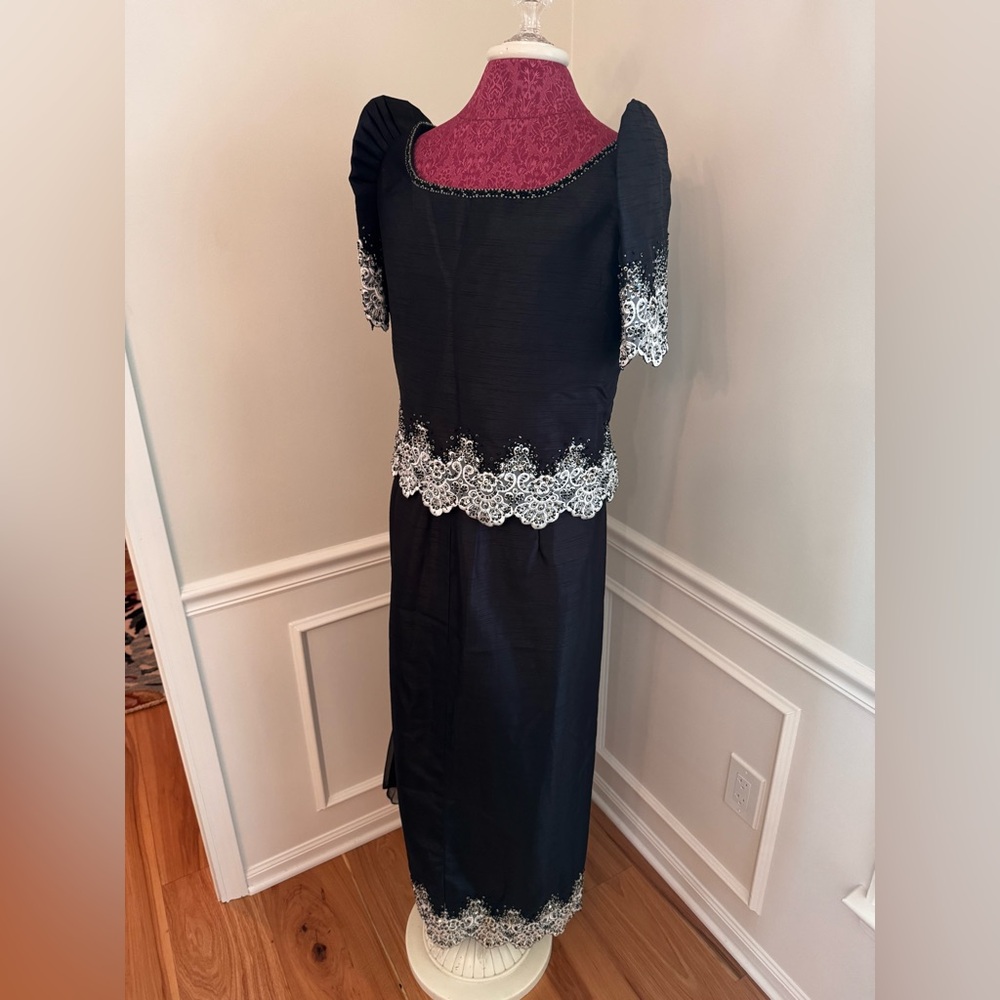 Chic Black and White Filipiniana 2 Piece Dress/Panuelo Maria Clara Style.